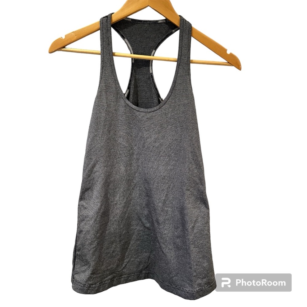Lululemon Nulu Tank‎ Top Black and White Stripe Y-Back Size Small